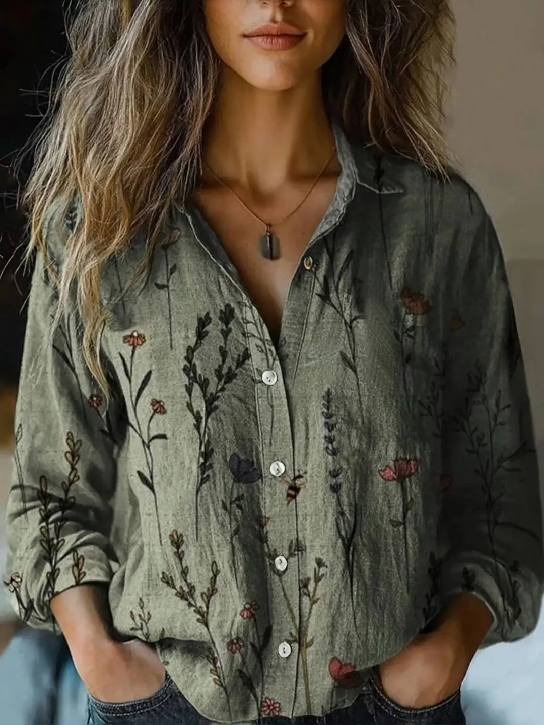 Jasmin Bluse til damer med revers og blomsterprint, billede 7