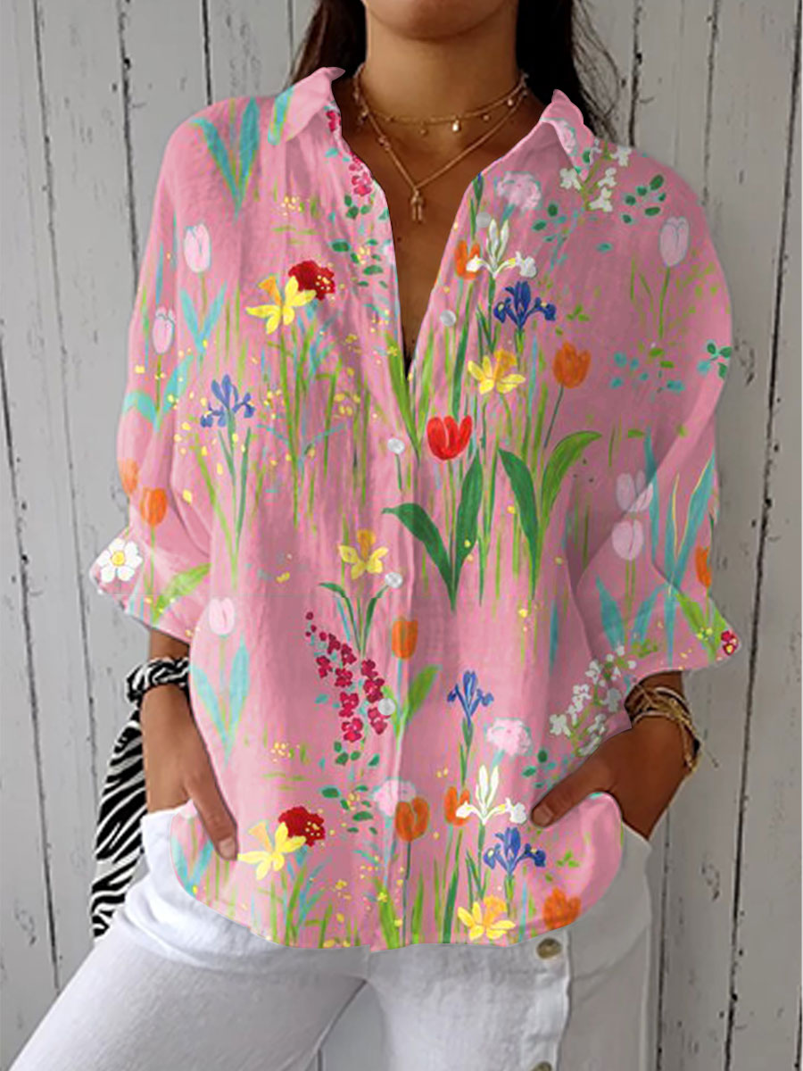 Astrid Bluse til damer med løs pasform med V-hals og blomsterprint og allover print i lyserød, billede 1